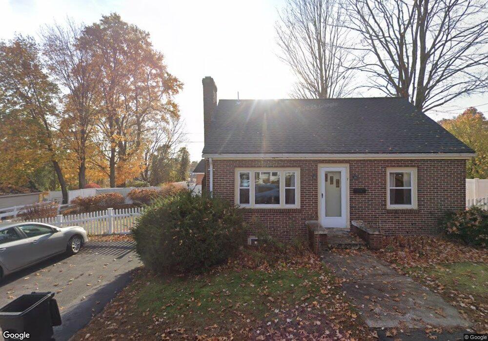 9 Coffin St, Newburyport, MA 01950 - photo 1