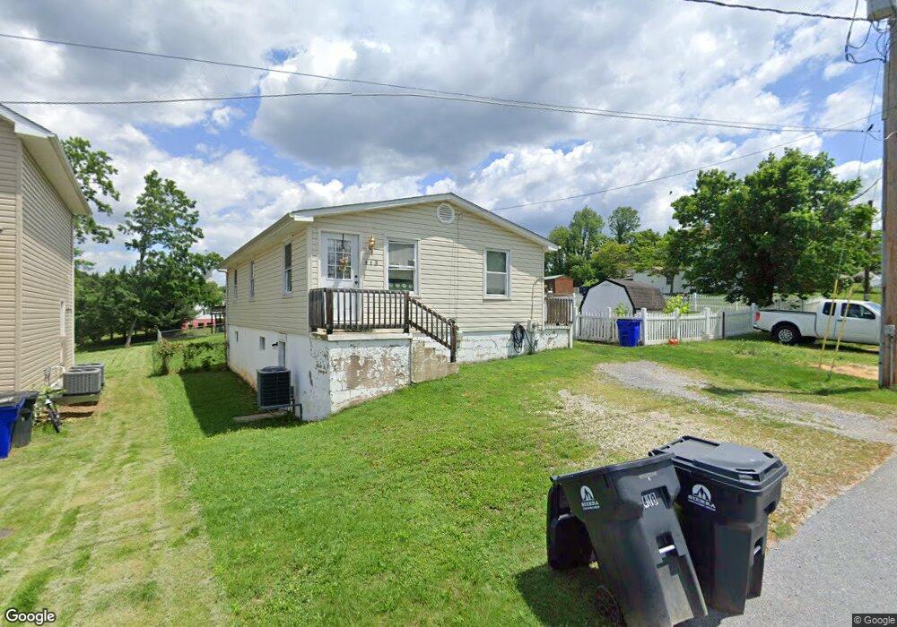 413 E E St, Brunswick, MD 21716 - photo 1