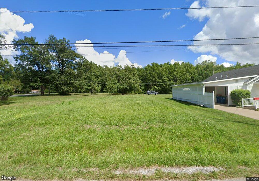 4332 Laurel Rd, Lorain, OH 44055 - photo 1