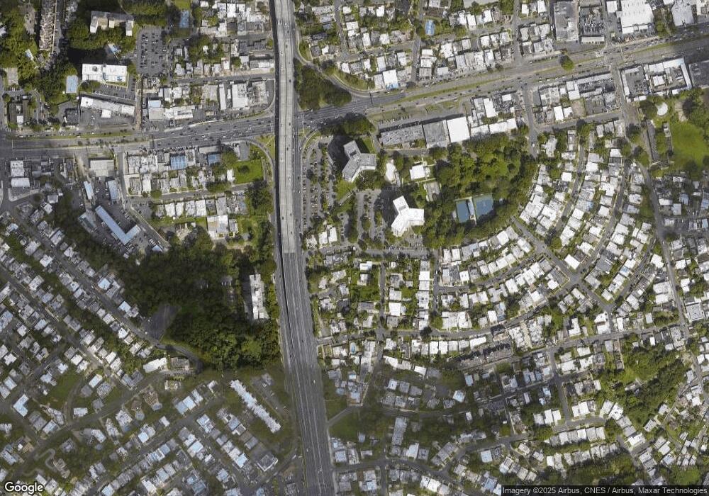 Cond. Concordia Gard Cond Concordia Garden I unit 11K, San Juan, PR 00901 - photo 1