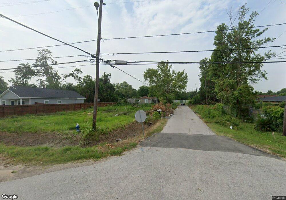 4500 Bennington St, Houston, TX 77016 - photo 1