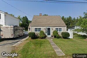 21 Lake Ave, Barrington, RI 02806