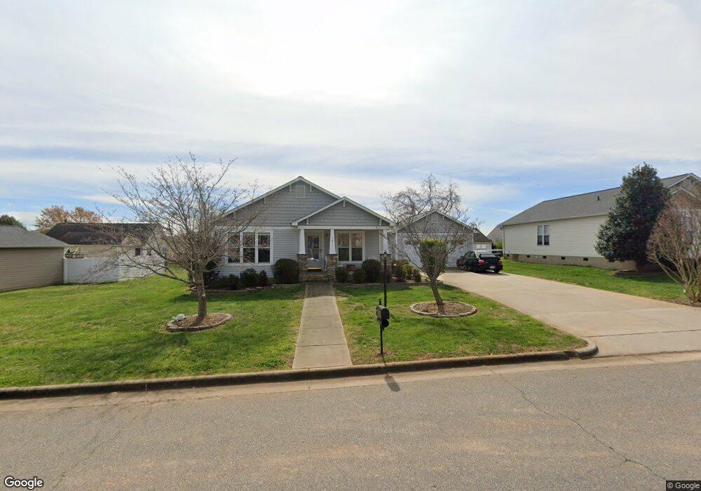 121 Tarrington Dr, Statesville, NC 28625 - photo 1