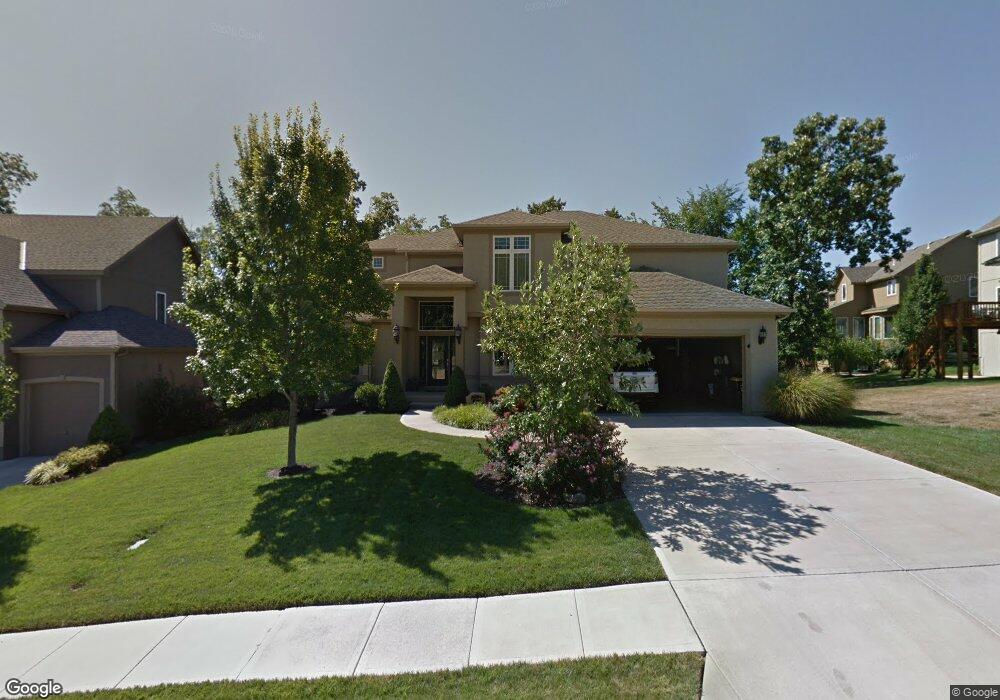 22721 W 44th St, Shawnee, KS 66226 - photo 1