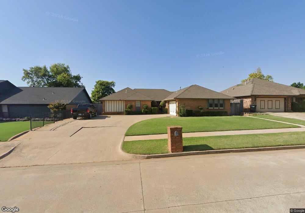1708 E Main St, Moore, OK 73160 - photo 1
