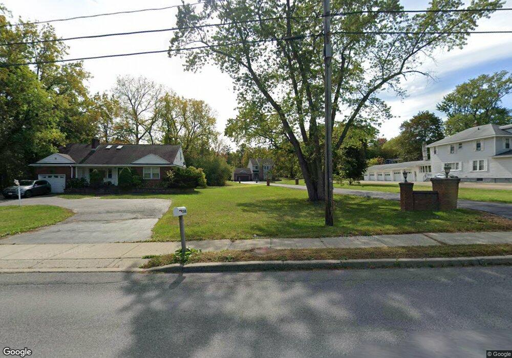 2344 Troy Schenectady Rd, Schenectady, NY 12309 - photo 1