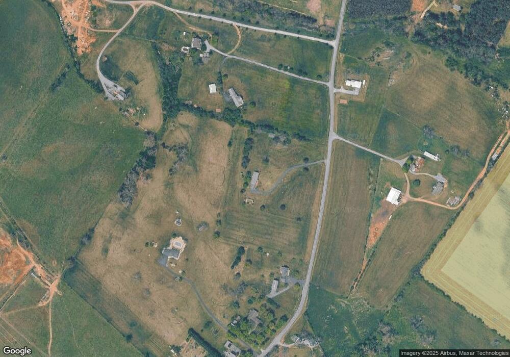 352 Coleytown Rd, Waynesboro, VA 22980 - photo 1