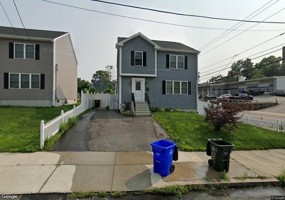 5 Sprague St, Fall River, MA 02724 - photo 1