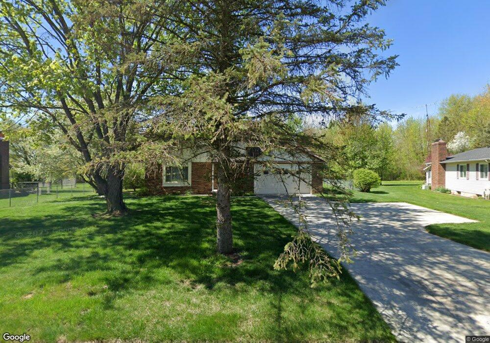 7330 S Fork Dr, Swartz Creek, MI 48473 - photo 1