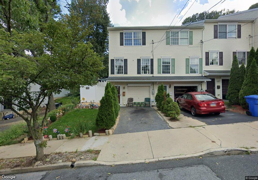 1536 E 8th St, Bethlehem, PA 18015 - photo 1