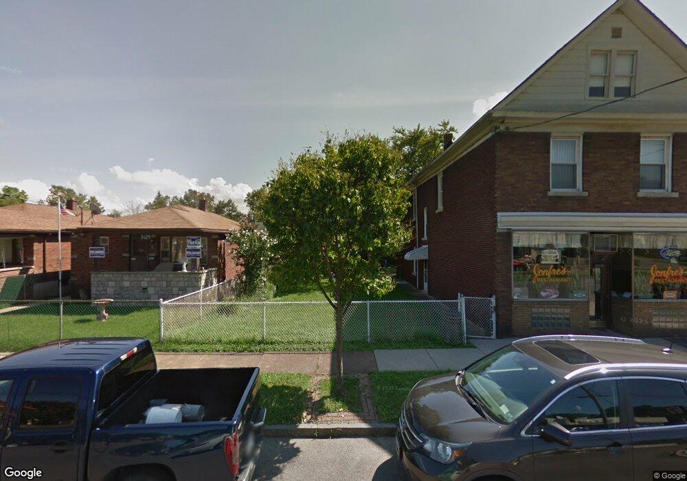 2622 Welch Ave, Niagara Falls, NY 14303 - photo 1