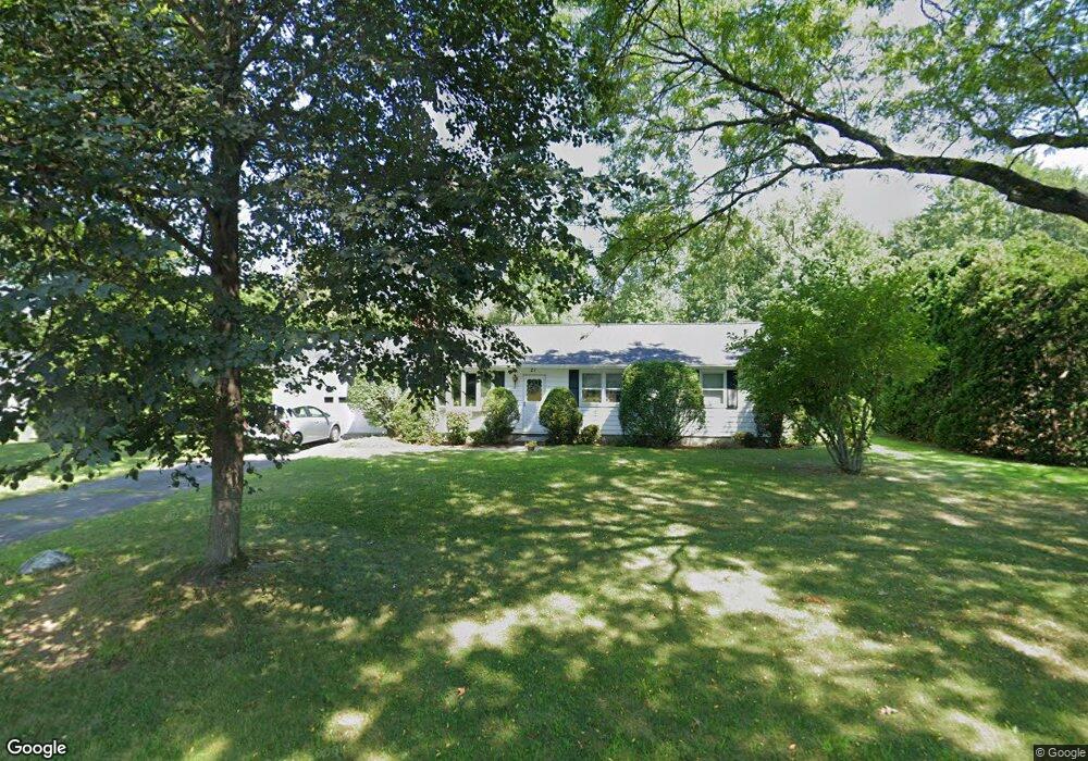 21 Capt Lathrop Dr, South Deerfield, MA 01373 - photo 1