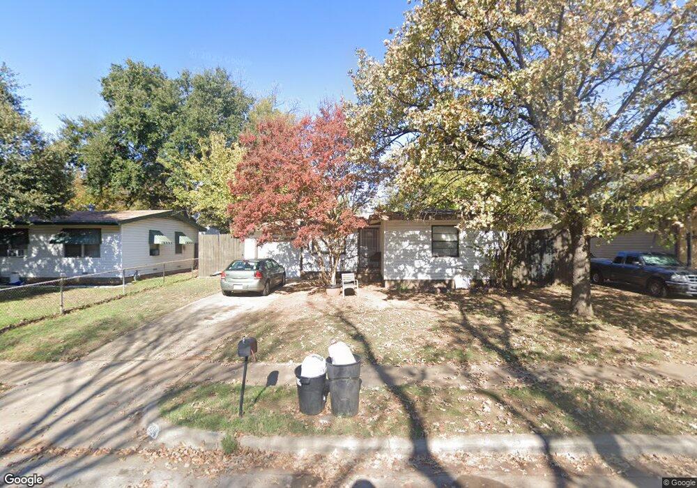 304 W Pecan St, Hurst, TX 76053 - photo 1
