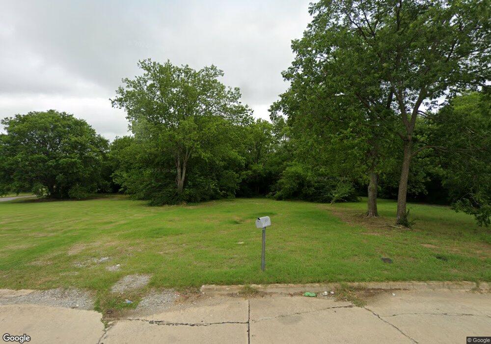 809 M St NE, Ardmore, OK 73401 - photo 1