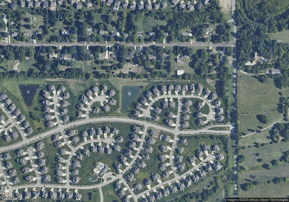 10420 W 170th Place, Overland Park, KS 66221 - photo 1