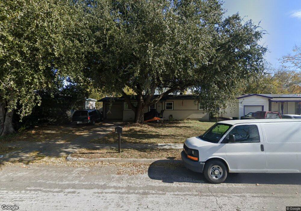 328 Norwood Dr, Hurst, TX 76053 - photo 1