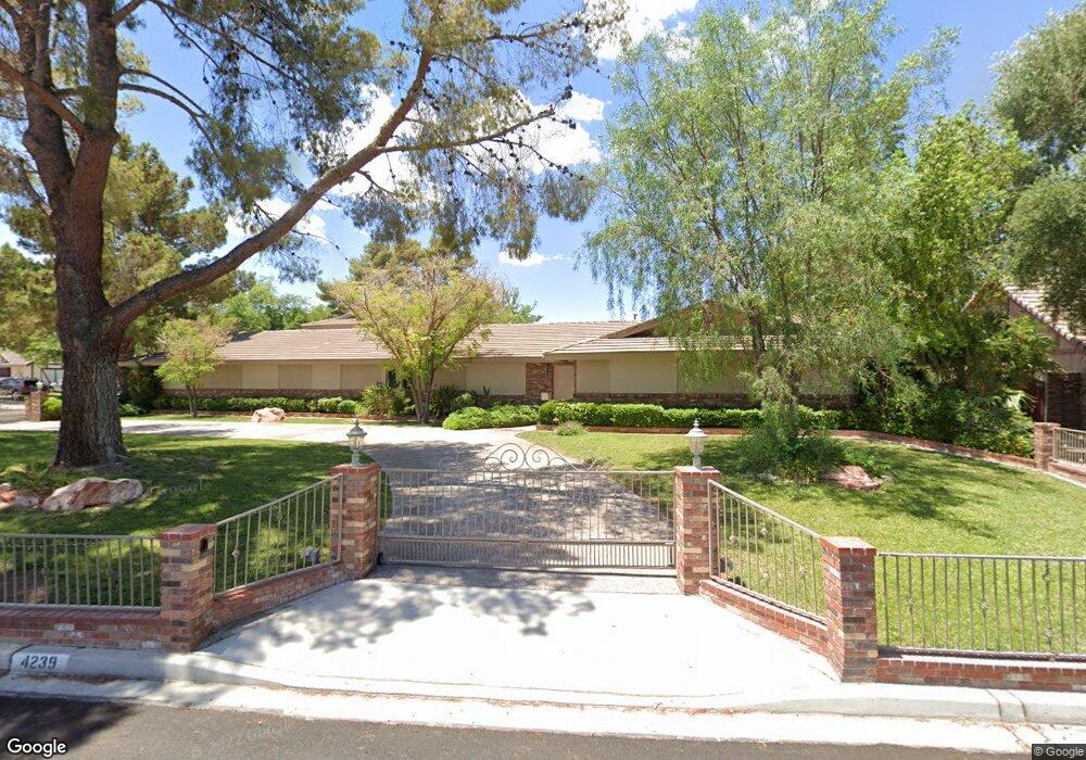 4239 W Pinecrest Cir, Las Vegas, NV 89121 - photo 1