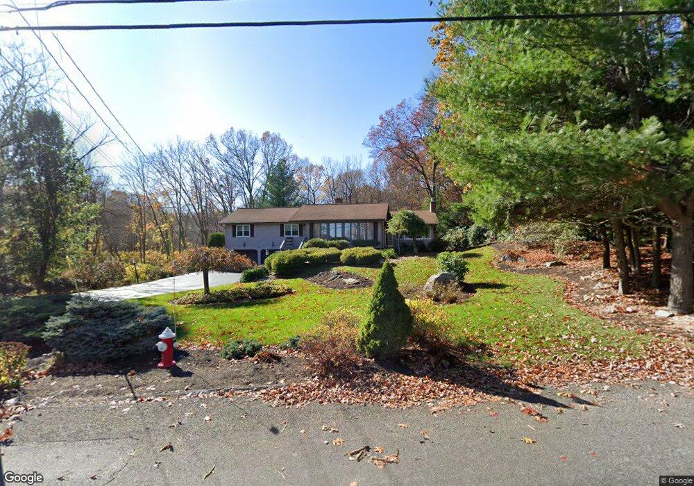 174 Walnut St, Shrewsbury, MA 01545 - photo 1