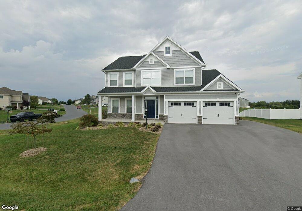 1002 Emily's Ct, Greencastle, PA 17225 - photo 1