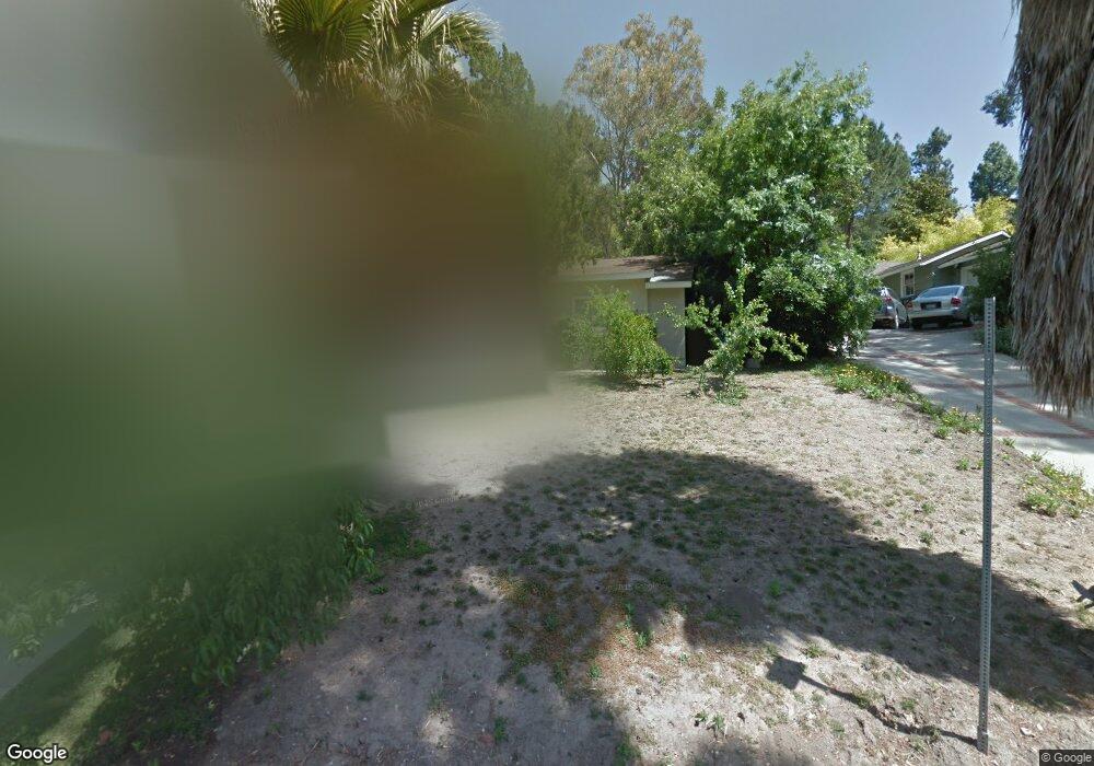 22364 Macfarlane Dr, Woodland Hills, CA 91364 - photo 1