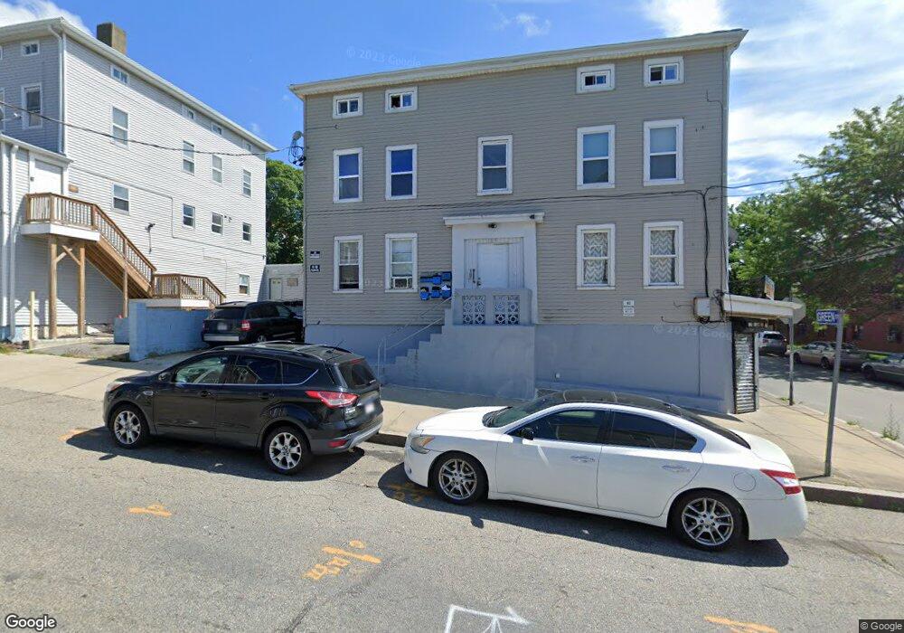 105 Pine St unit 2, Fall River, MA 02720 - photo 1