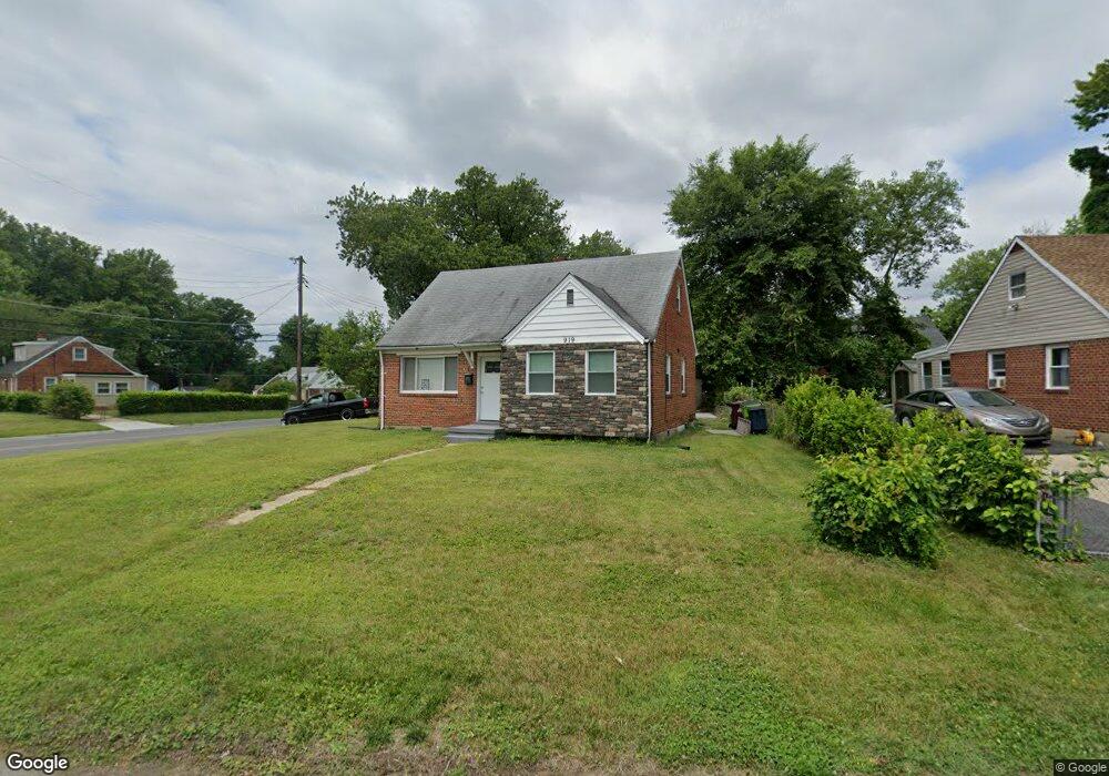 919 Brooke Rd, Capitol Heights, MD 20743 - photo 1