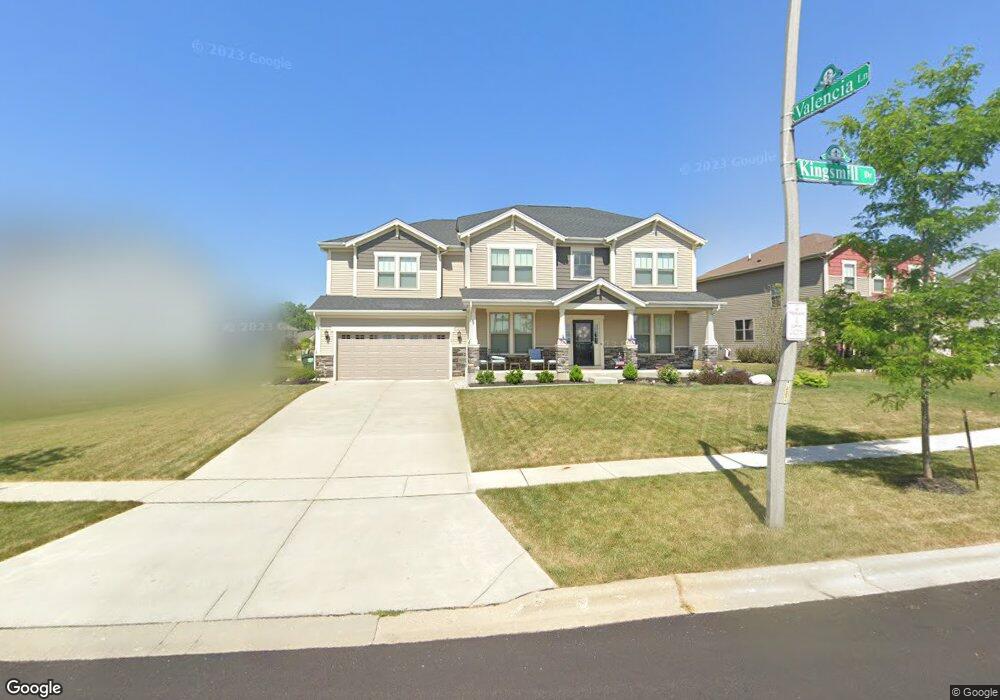 1124 Kingsmill Dr, Algonquin, IL 60102 - photo 1