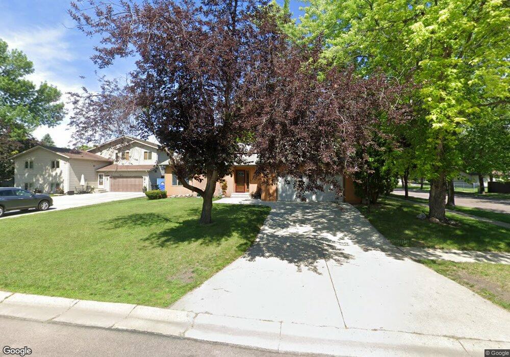 2301 18th Ave S, Fargo, ND 58103 - photo 1