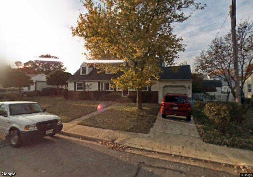 268 Kenwood Rd, Pasadena, MD 21122 - photo 1