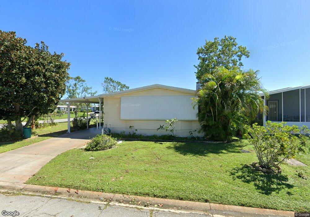 901 Hyacinth Cir, Sebastian, FL 32976 - photo 1