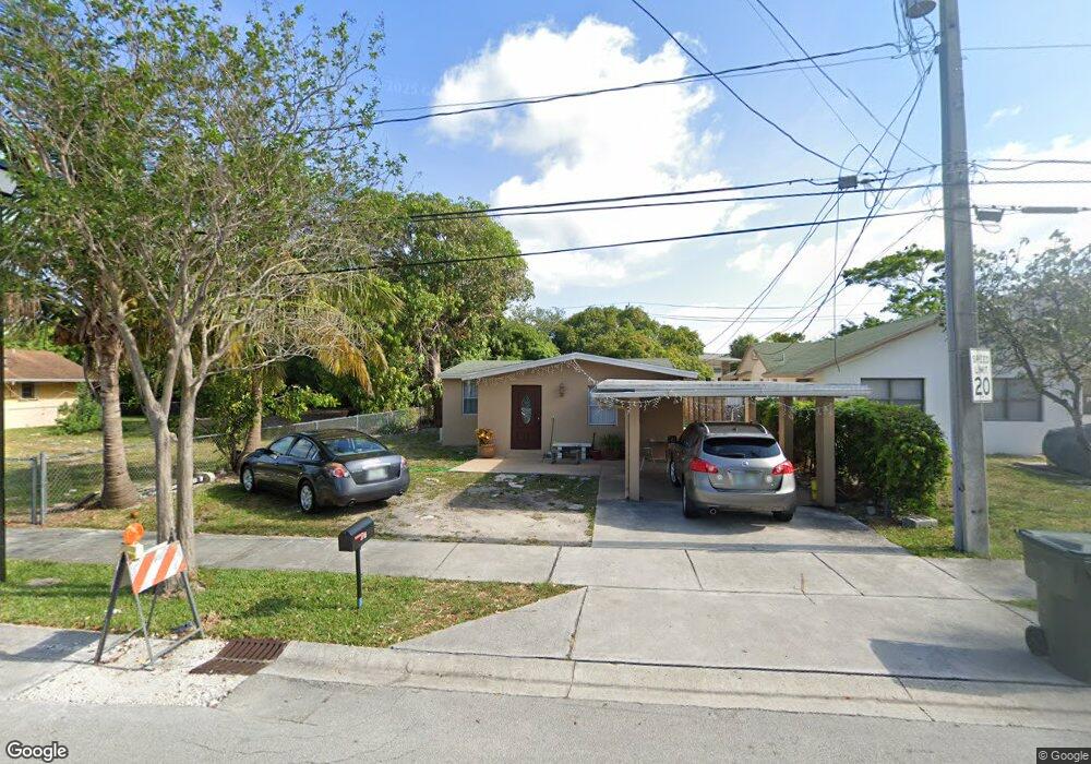 209 NE 15th Terrace, Boca Raton, FL 33432 - photo 1