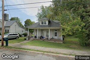211 W Elm St, Clay, KY 42404