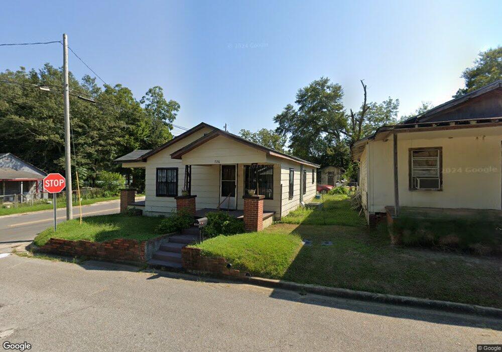 728 Parker St, Dothan, AL 36303 - photo 1