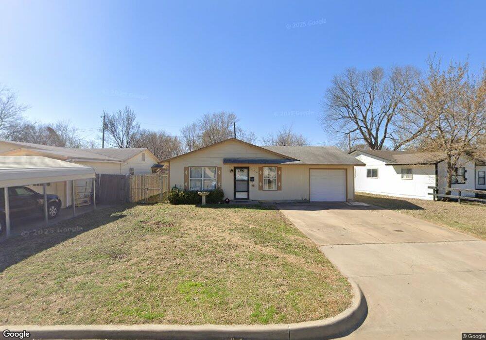 226 W Orleans Ave, Sapulpa, OK 74066 - photo 1