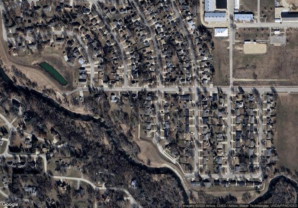 902 18th St SW, Austin, MN 55912 - photo 1