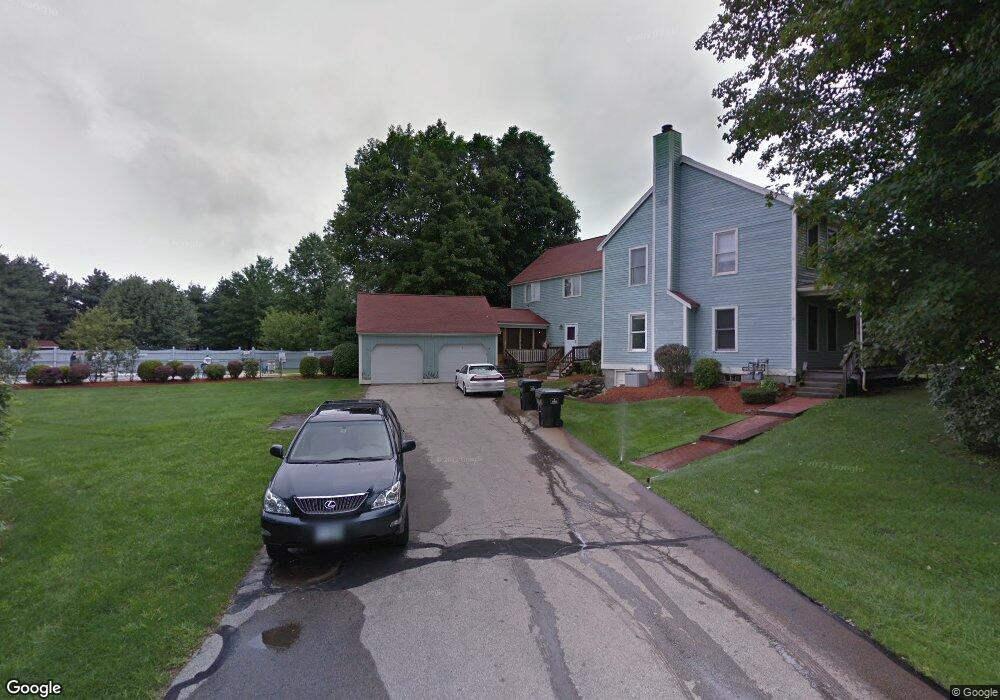 4 Shaker Place unit U1, Nashua, NH 03063 - photo 1