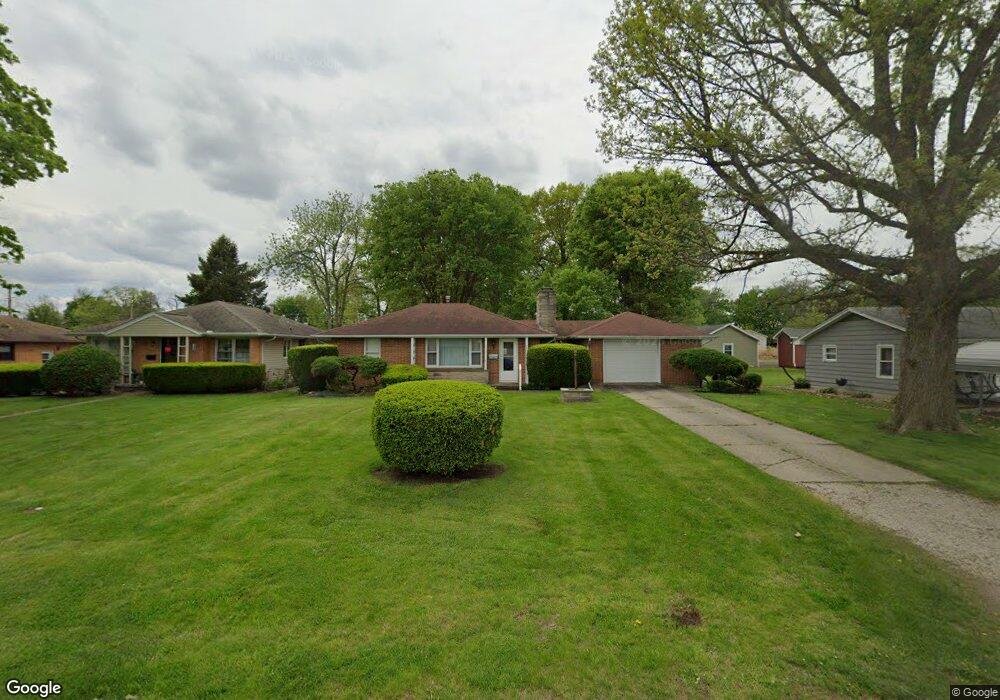 1717 Pekin St, Lincoln, IL 62656 - photo 1