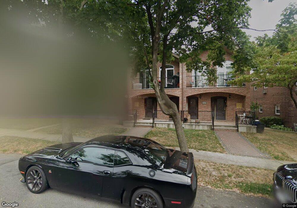 17513 74th Ave, Fresh Meadows, NY 11366 - photo 1