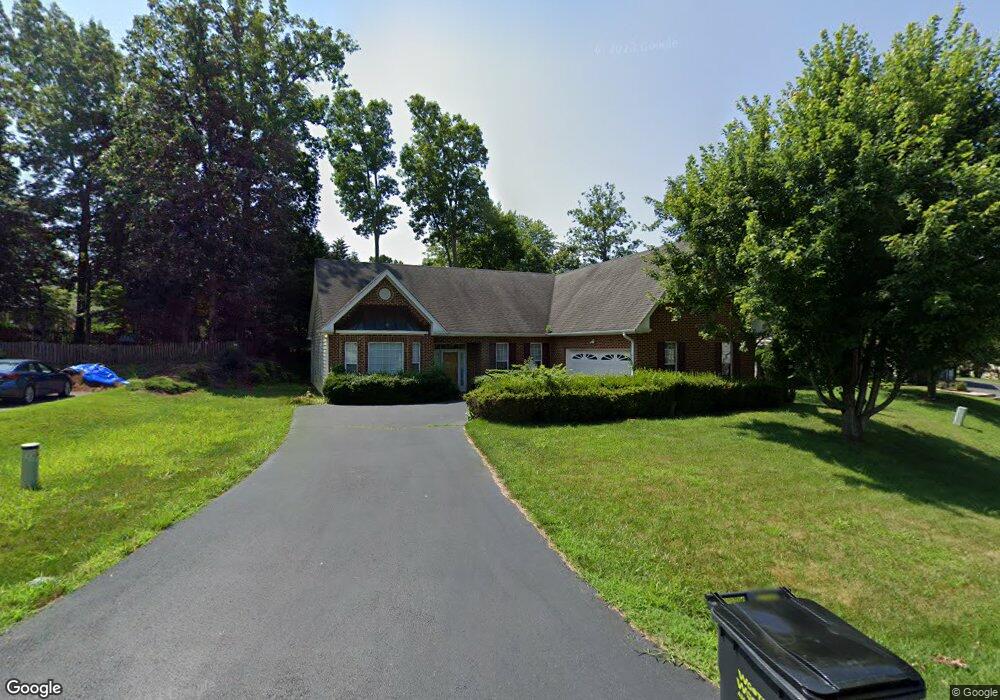 2135 Loring Cir, Charlottesville, VA 22901 - photo 1