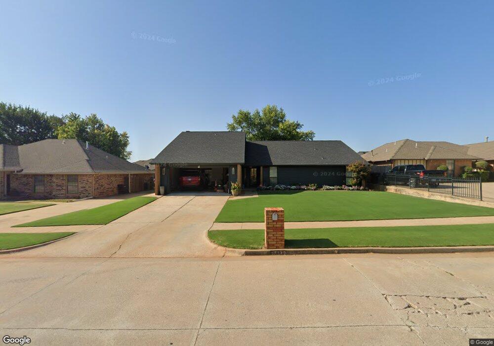 1712 E Main St, Moore, OK 73160 - photo 1
