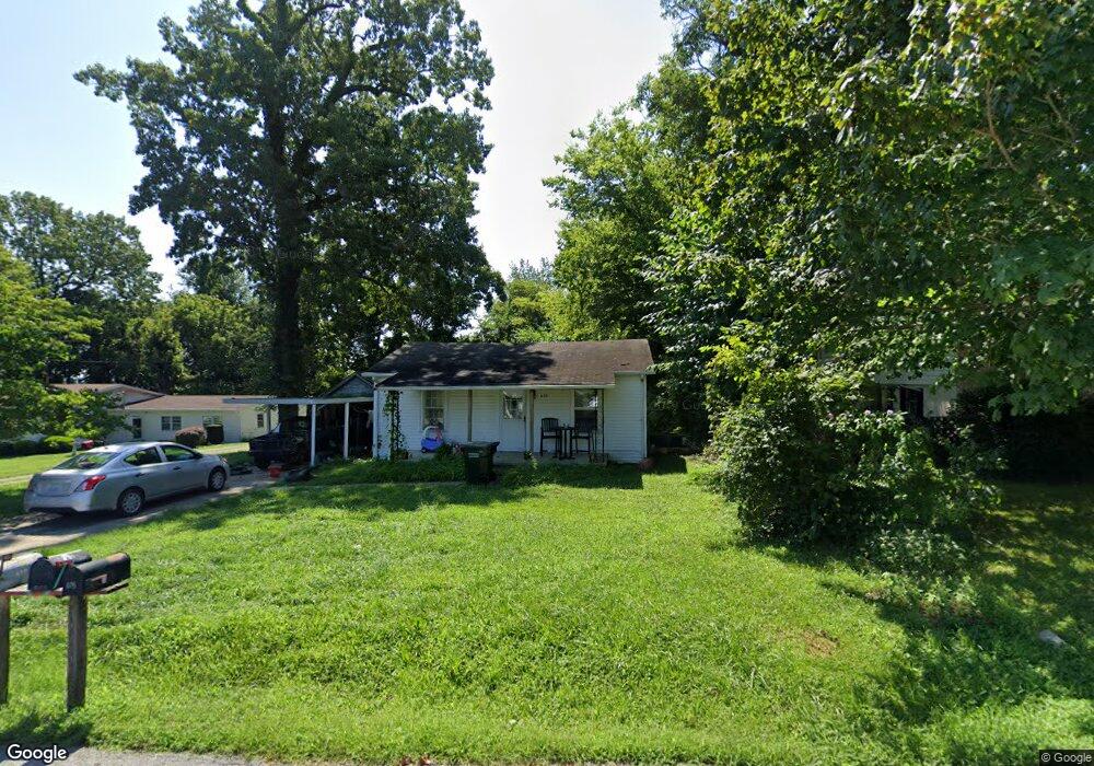 610 Highpoint Dr, Hopkinsville, KY 42240 - photo 1