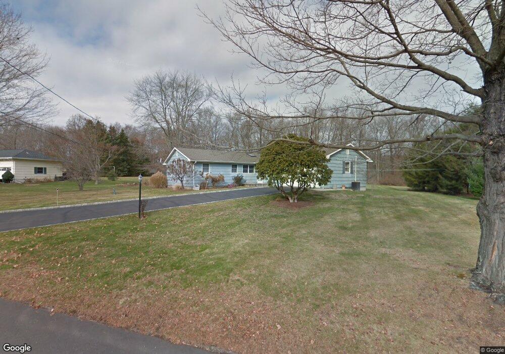 31 Marathon Rd, Trumbull, CT 06611 - photo 1