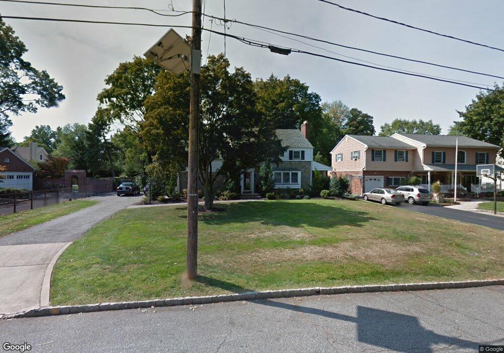 9 Mountainview Rd, Clark, NJ 07066 - photo 1