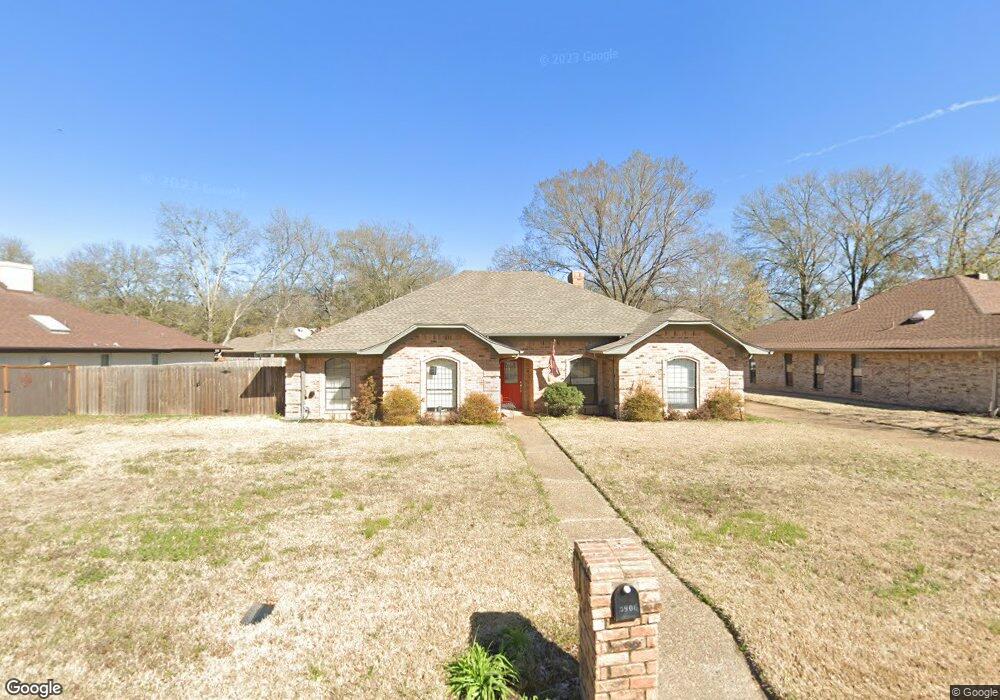 5906 Plantation Dr, Tyler, TX 75703 - photo 1
