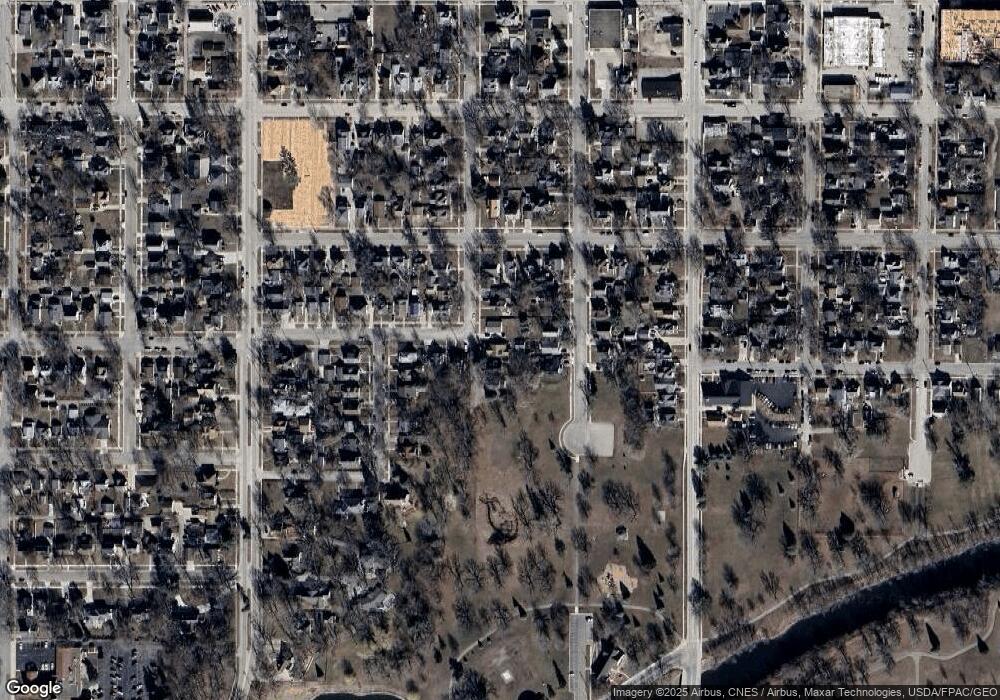 501 2nd St SW, Austin, MN 55912 - photo 1