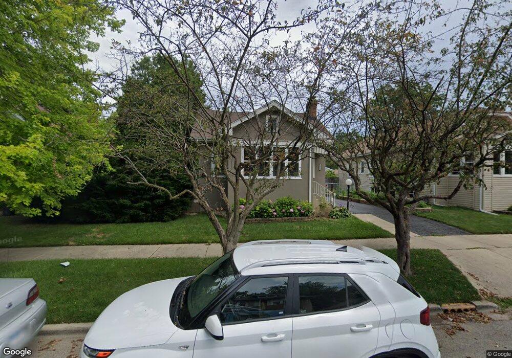 1025 N Ash St, Waukegan, IL 60085 - photo 1