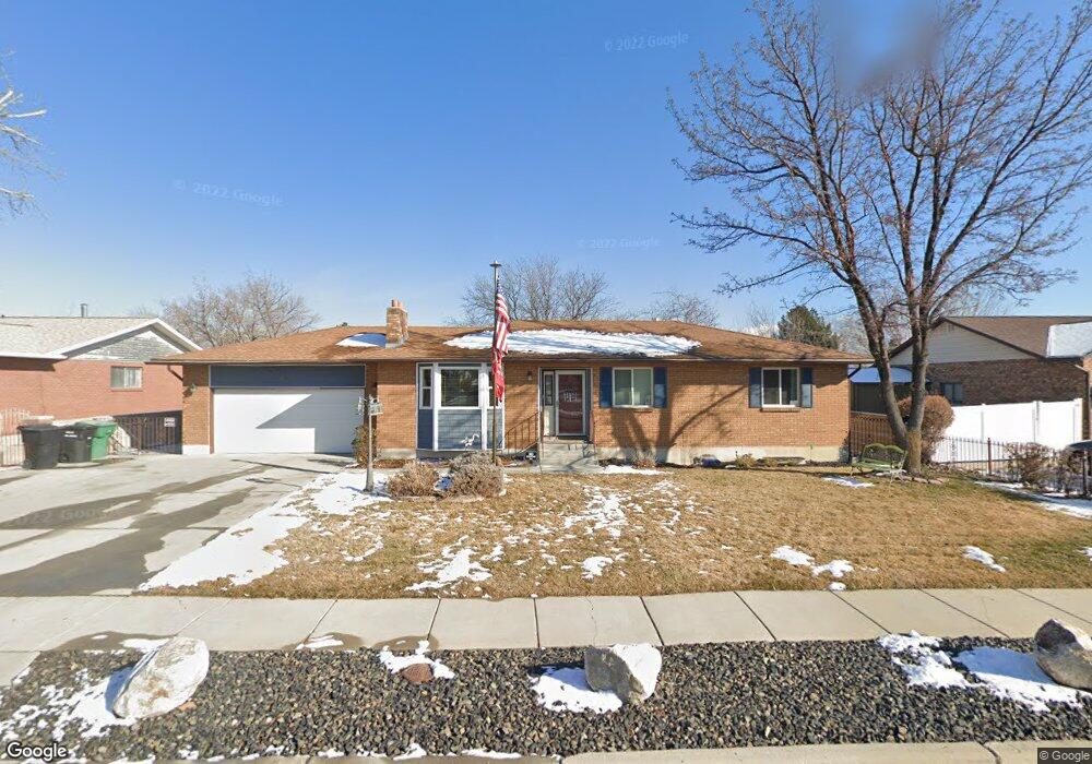 7413 S 2345 W, West Jordan, UT 84084 - photo 1