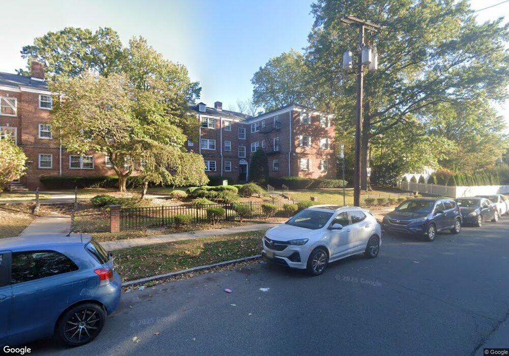 63 Forest Hill Pkwy, Newark, NJ 07104 - photo 1