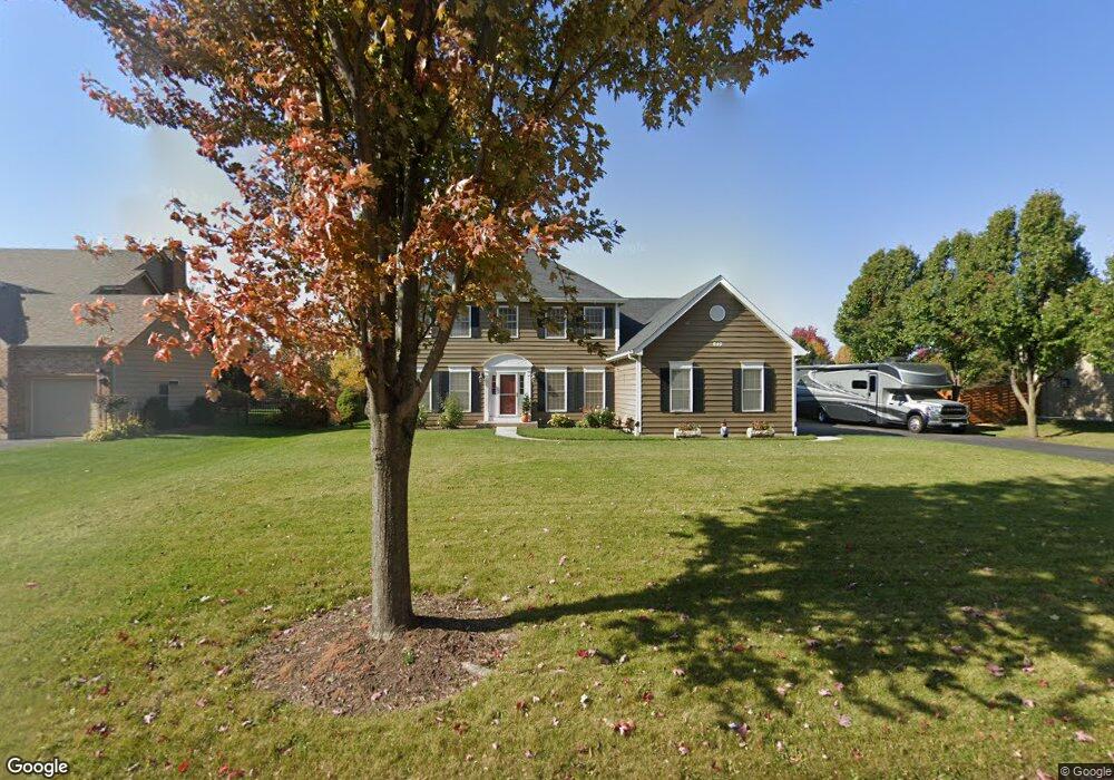 640 Clover Dr, Algonquin, IL 60102 - photo 1