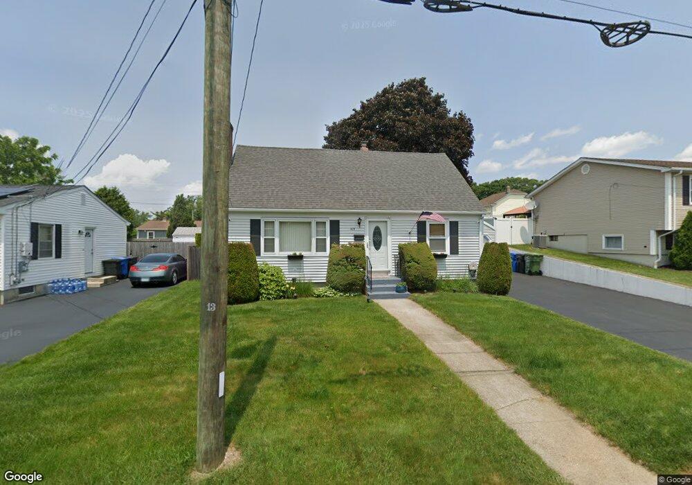105 Knight St, Cranston, RI 02920 - photo 1